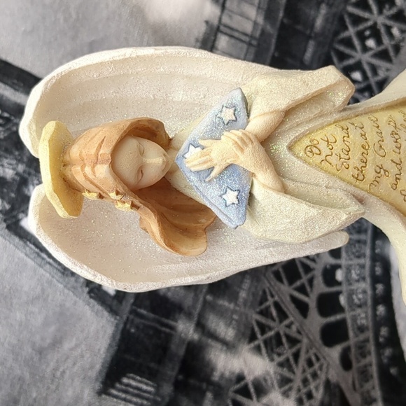 Enesco group Foundations Angel - Picture 2 of 10